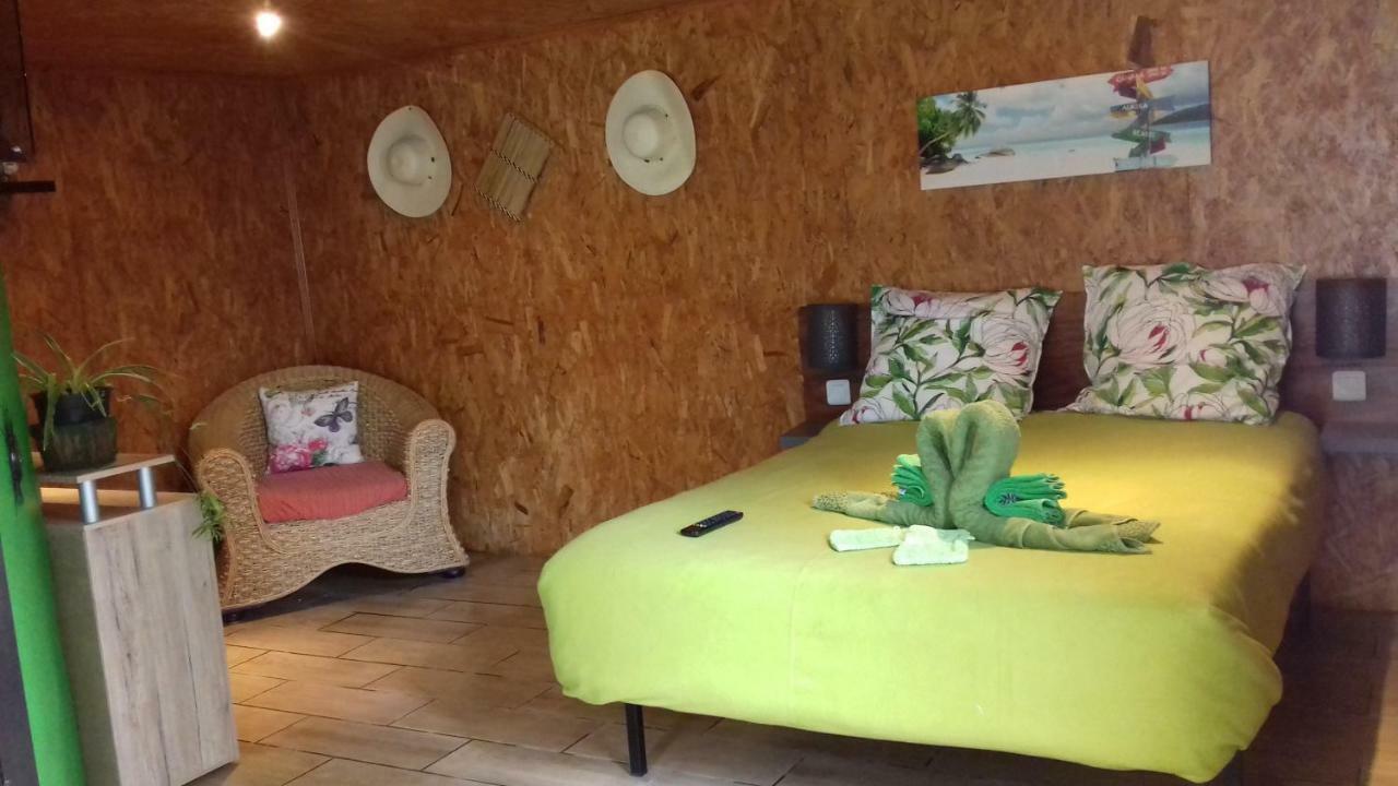 Ferme Lebon Papillon le chalet kayamb Le Tampon Extérieur photo
